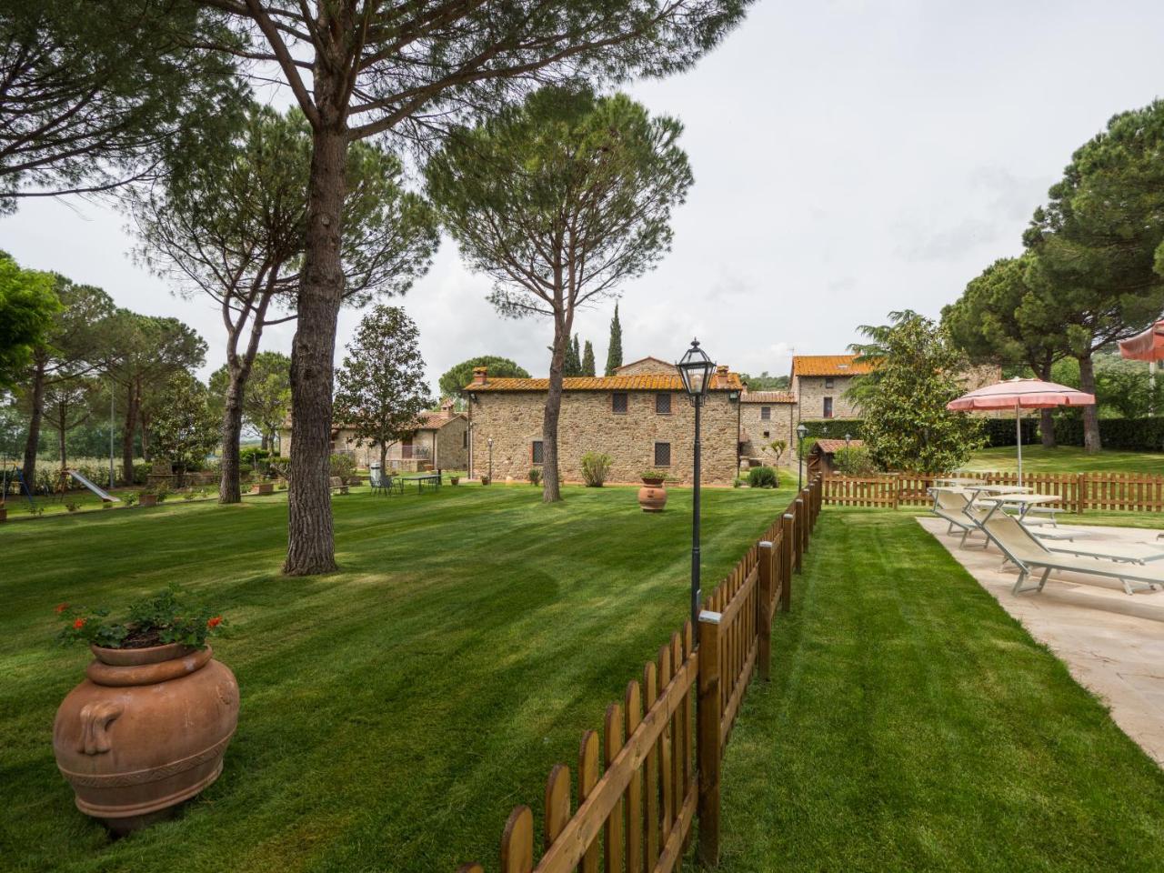 La Casa Colonica Farm stay Tuoro sul Trasimeno